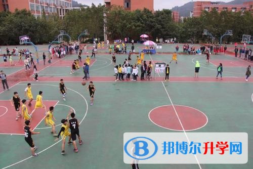四川省泸县第五中学2021年学费、收费多少