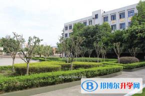 四川省泸县第二中学2021年学费、收费多少